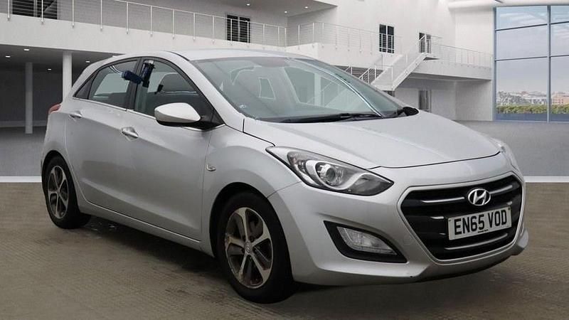 Silver Used 2015 Hyundai i30 SE Hatchback | £7,495 (Fair price) - Image 1/4