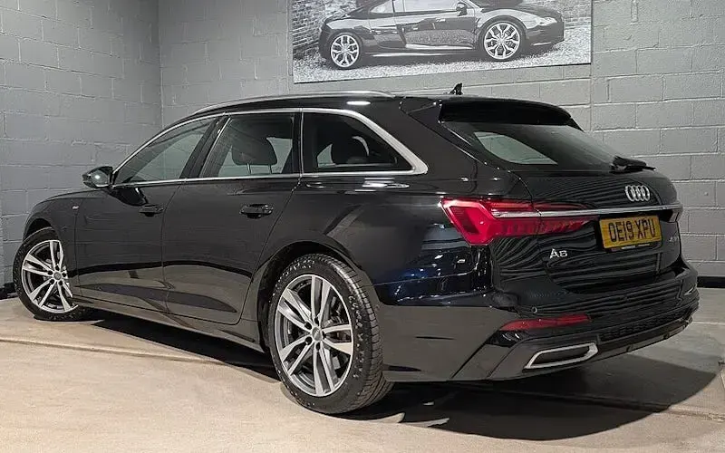 Used Audi A6 S-Line 245 HP (180 kW) 2019 Black Estate