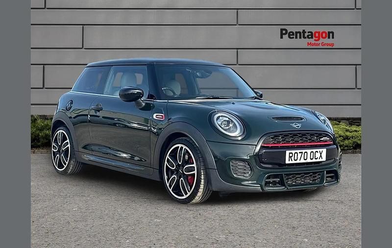 Used Mini John Cooper Works 228 HP (167 kW) 2020 Green Hatchback