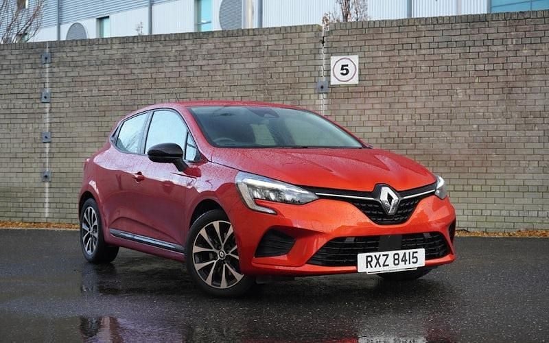 Used Renault Clio V Evolution 145 HP (106 kW) 2023 Hatchback