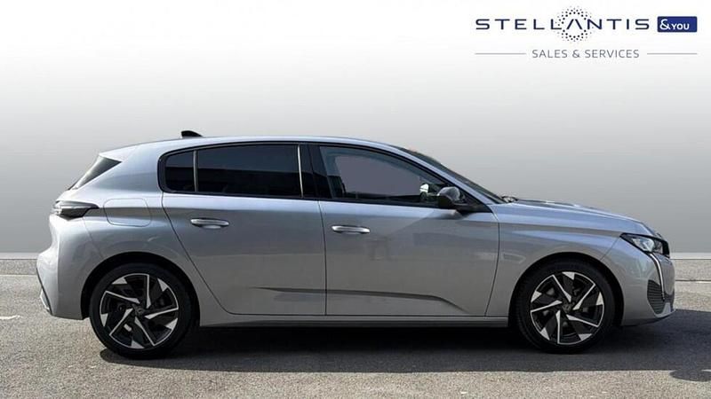 Used Peugeot 308 Allure Premium 129 HP (94 kW) 2023 Grey Hatchback