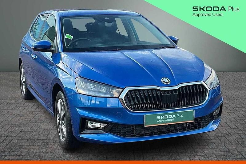 Used Skoda 110 R SE L 81 HP (59 kW) 2023 Race blue metallic Hatchback