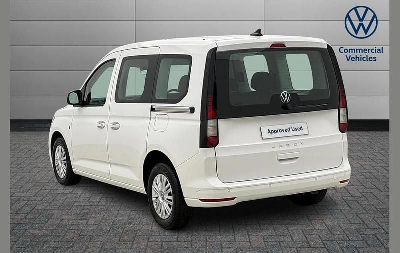 Used VW Caddy 101 HP (74 kW) 2024 White MPV