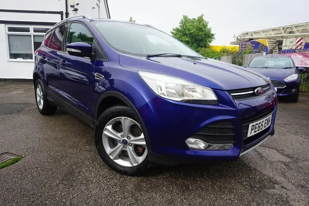 Used Ford Kuga Zetec 150 HP (110 kW) 2015 Blue SUV