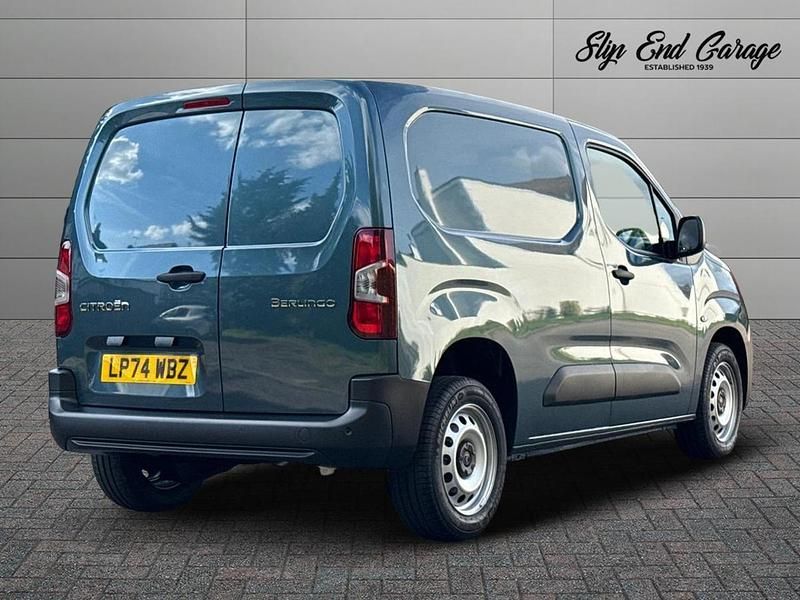 New Citroën Berlingo 101 HP (74 kW) 2025 Blue MPV