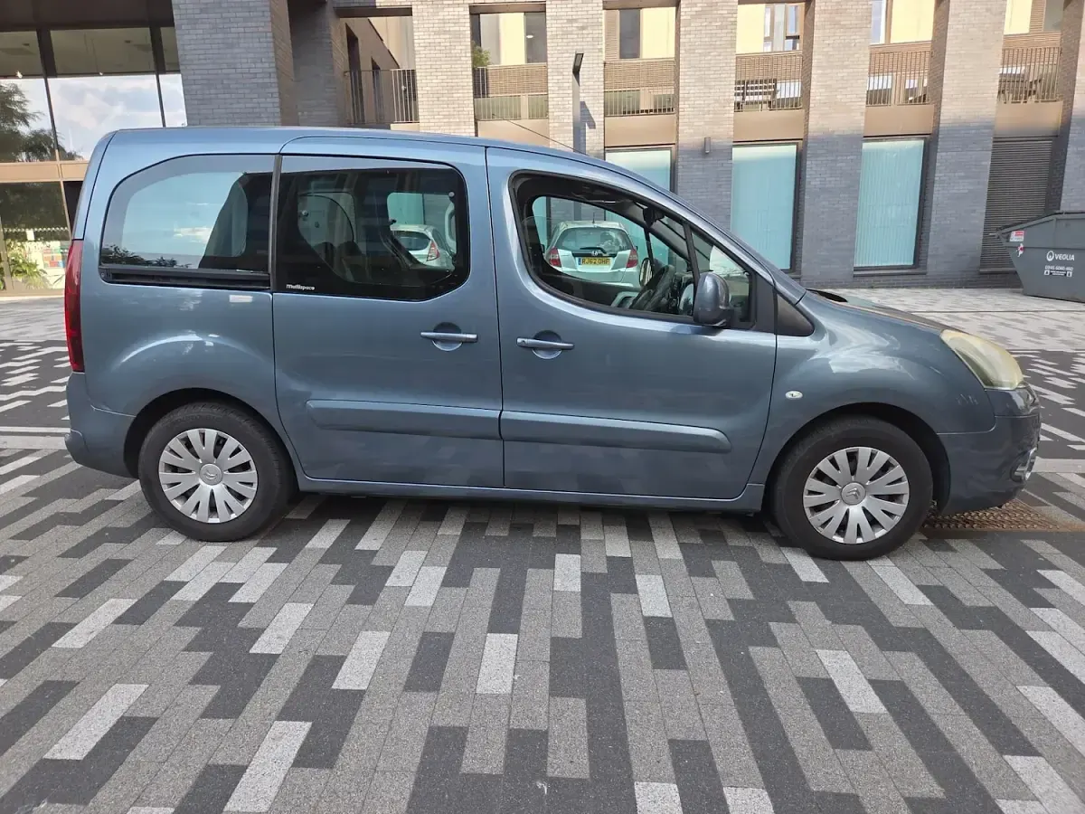 Used Citroën Berlingo VTR Sport 92 HP (67 kW) 2012 Grey MPV