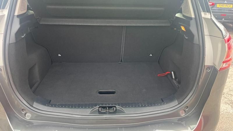 Used Ford B-MAX Titanium 2016 Grey MPV