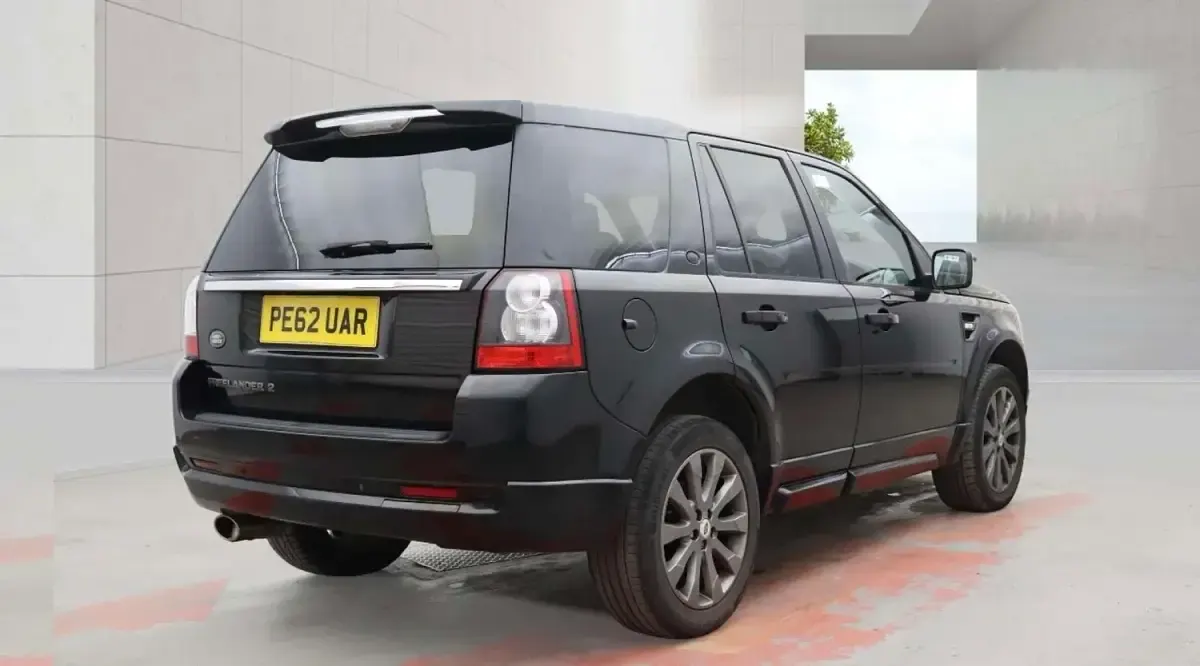 Used Land Rover Freelander 2 187 HP (137 kW) 2012 Black SUV