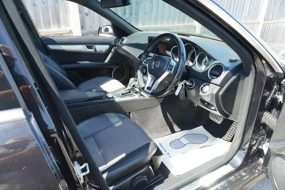 Used Mercedes C220 AMG 2013 Black Estate