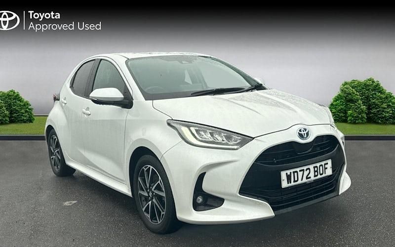 Used Toyota Yaris Hybrid Design 116 HP (85 kW) 2026 Hatchback