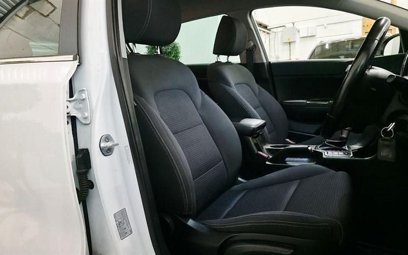 Used Kia Sportage 136 HP (100 kW) 2016 White SUV