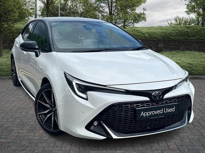White Used 2024 Toyota Corolla Sport Hatchback | £23,661 (Expensive) - Image 1/4