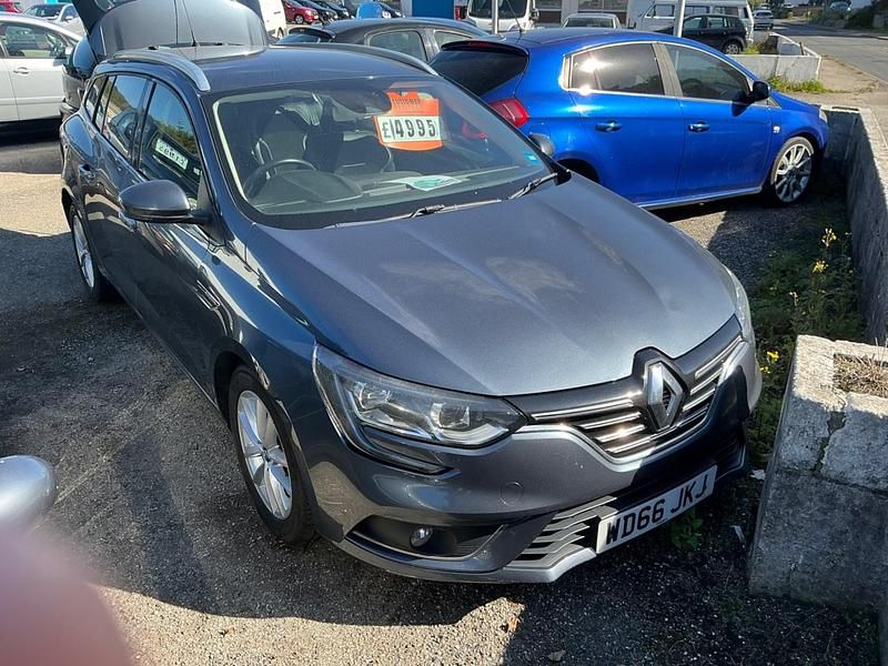 Grey Used 2017 Renault Mégane GrandTour Dynamique Estate | £4,995 (Fair price) - Image 1/1