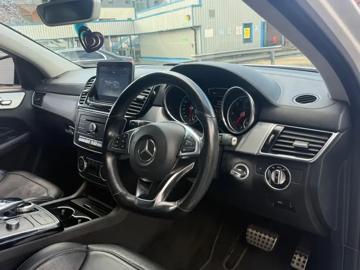 Used Mercedes GLE350 AMG line 2016 White SUV