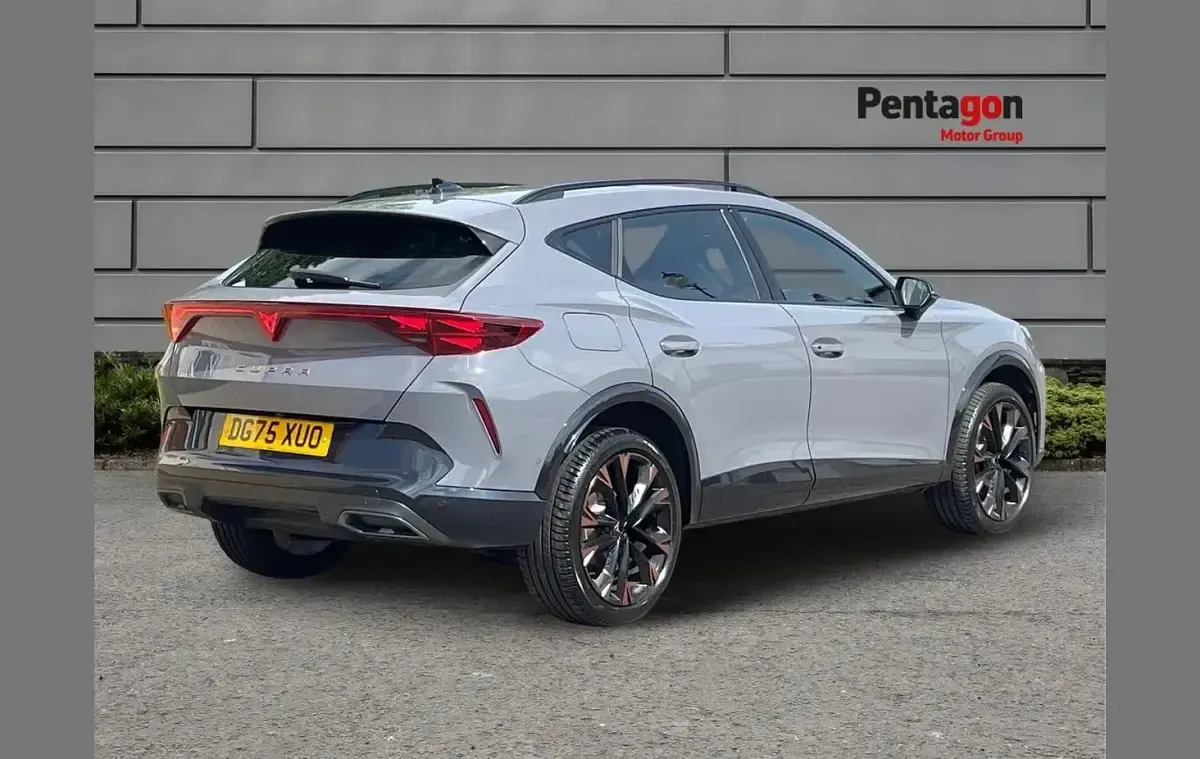 Used Cupra Formentor 147 HP (108 kW) 2025 Grey SUV