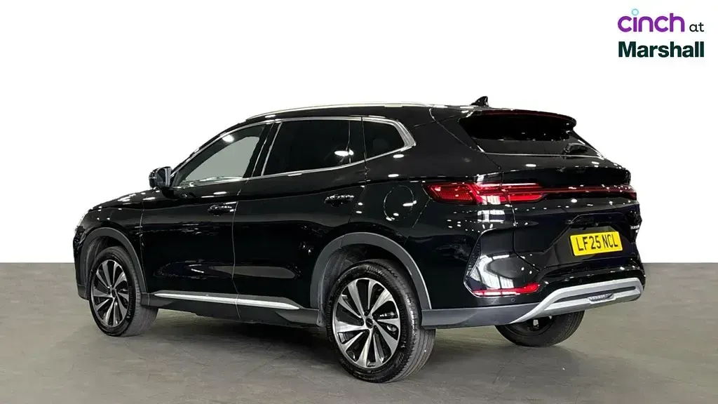 Used BYD Seal U Comfort 218 HP (160 kW) 2025 Black SUV