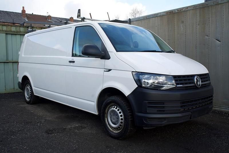 White Used 2016 VW T6 Startline Van | £9,295 (Fair price) - Image 1/4
