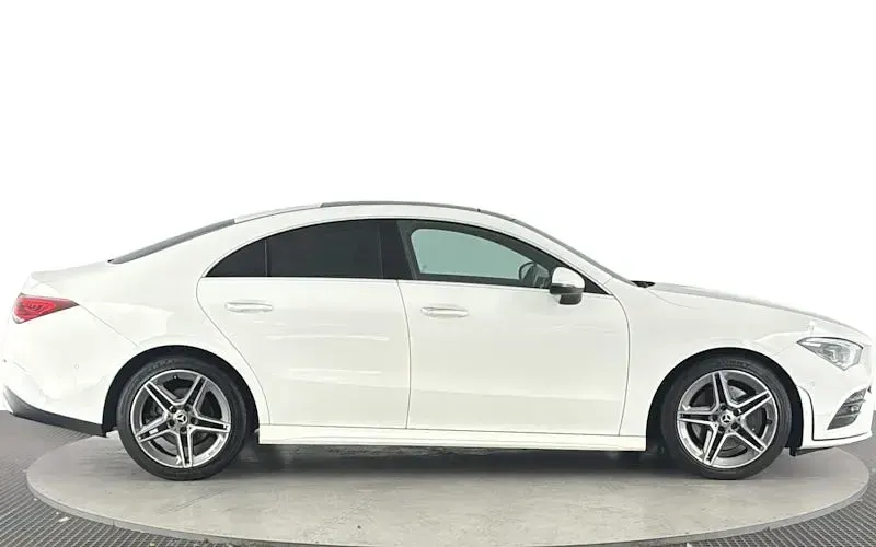 Used Mercedes CLA220 AMG Line Premium Plus 190 HP (139 kW) 2022 Sedan