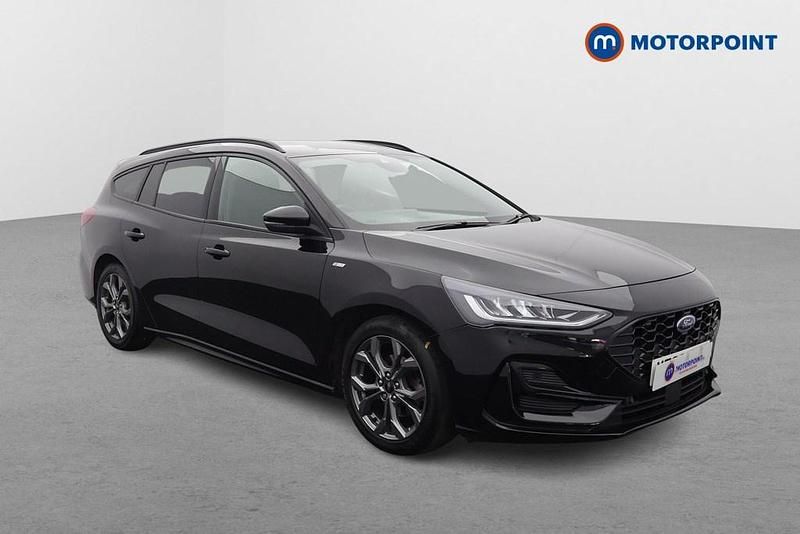 Used Ford Focus ST-Line 125 HP (91 kW) 2022 Black Estate