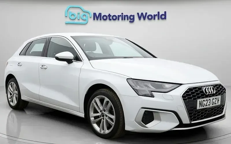 Used Audi A3 Sportback e-tron Sport 204 HP (150 kW) 2023 Hatchback