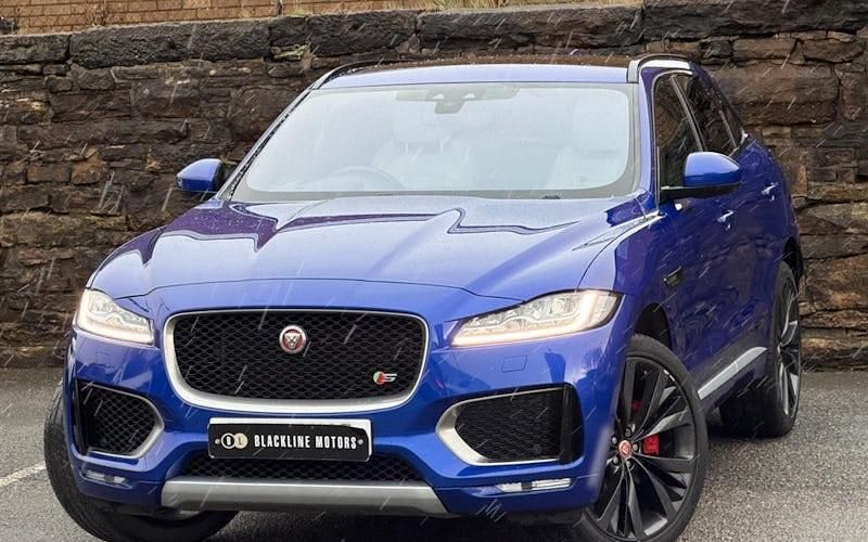 Used Jaguar F-Pace First Edition 300 HP (220 kW) 2016 Blue SUV