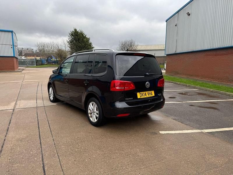 Used VW Touran SE 2014 Black MPV