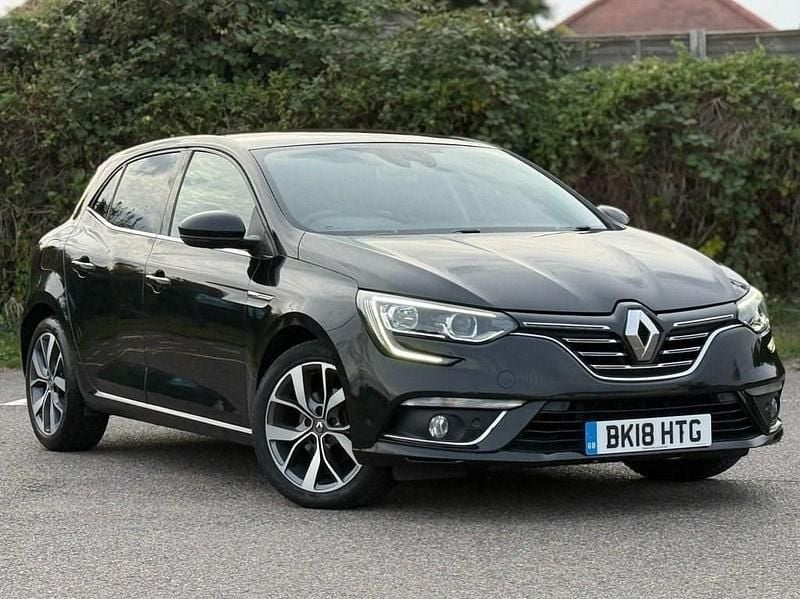 Black Used 2018 Renault Mégane IV Dynamique Hatchback | £7,780 (Fair price) - Image 1/4