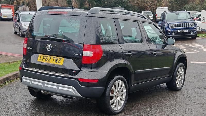 Used Skoda Yeti Elegance 140 HP (102 kW) 2014 Black SUV