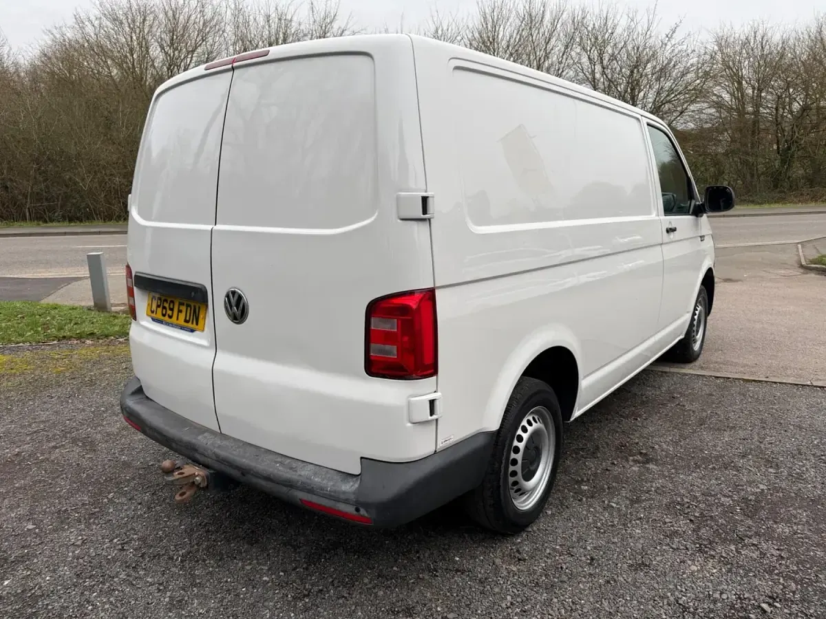 Used VW Transporter Startline 148 HP (108 kW) 2019 White Van