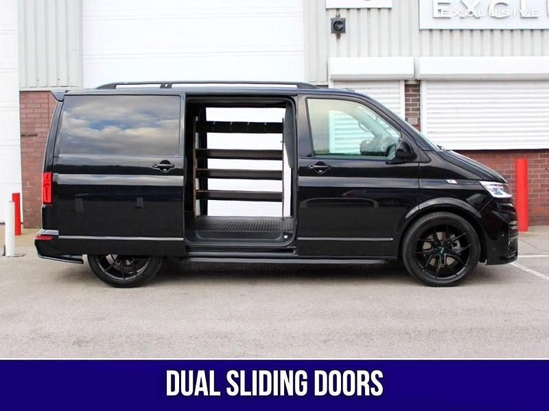 Used VW Transporter Highline 204 HP (150 kW) 2023 Black Van