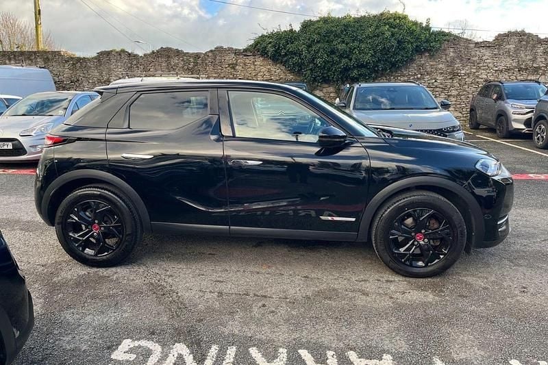 Used DS Automobiles DS3 Crossback Performance 129 HP (94 kW) 2019 Black SUV