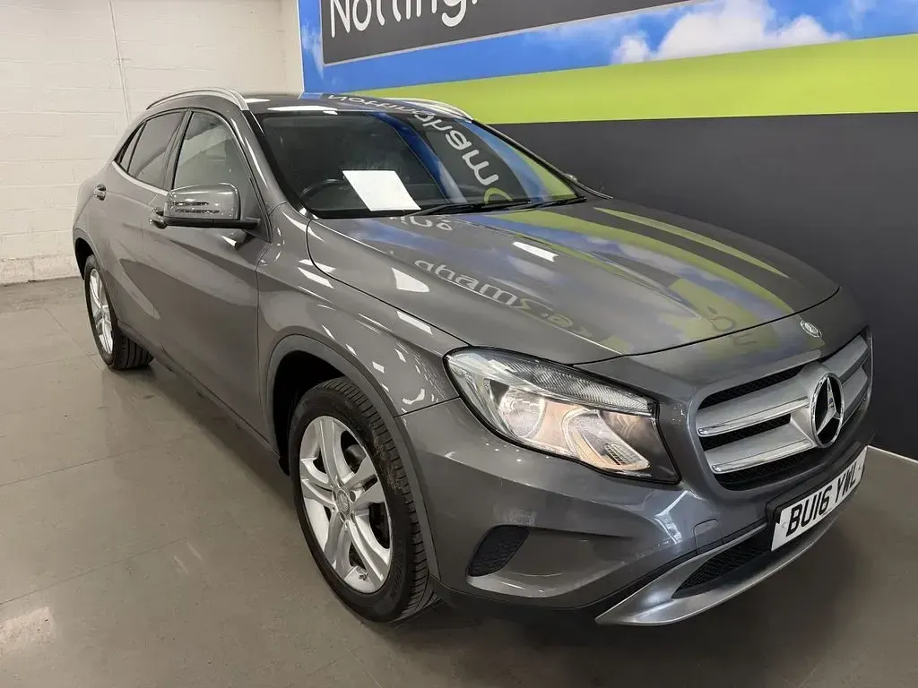 Used Mercedes GLA200 136 HP (100 kW) 2016 Grey SUV