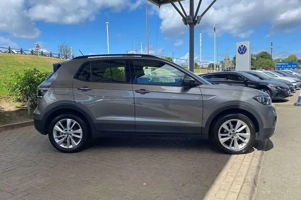 Used VW T-Cross SE 95 HP (69 kW) 2021 Grey SUV