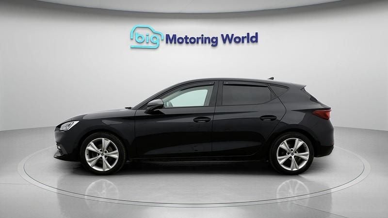 Used Seat Leon FR 109 HP (80 kW) 2021 Black Hatchback