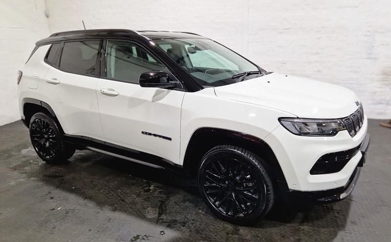 Used Jeep Compass 241 HP (177 kW) 2023 White SUV