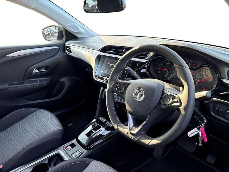 Used Vauxhall Corsa Design Edition 99 HP (72 kW) 2023 Grey Hatchback