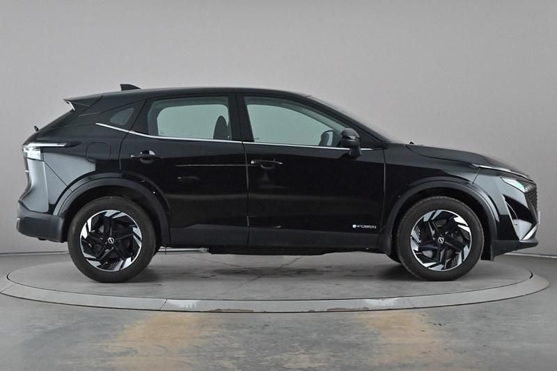 Used Nissan Qashqai Acenta Premium 190 HP (139 kW) 2025 Black SUV