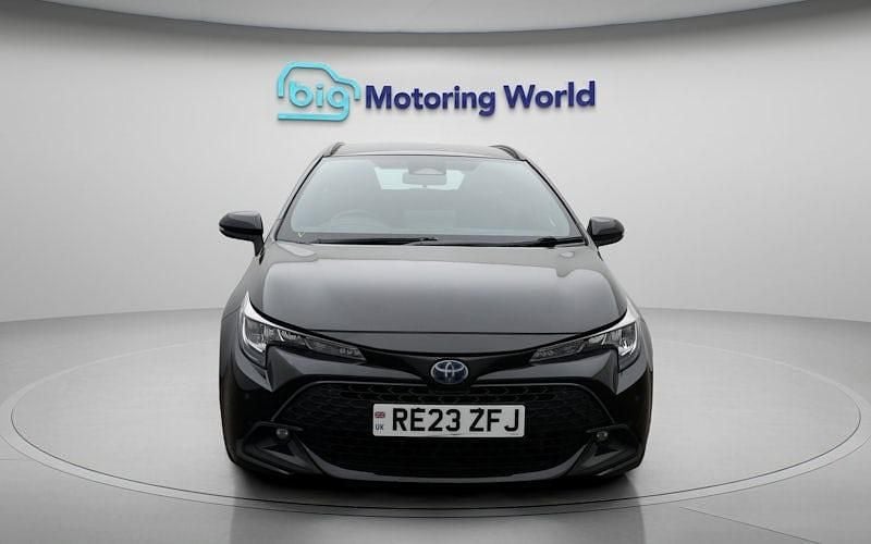 Used Toyota Corolla 140 HP (102 kW) 2026 Estate