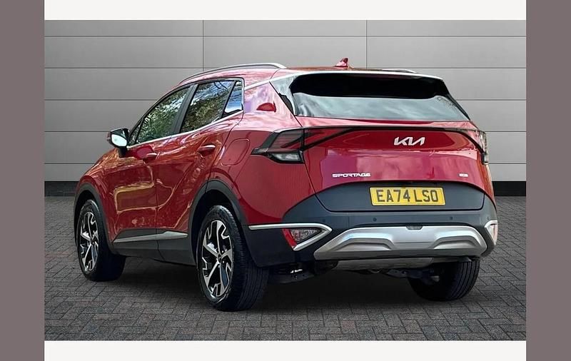 Used Kia Sportage 206 HP (151 kW) 2024 Red SUV