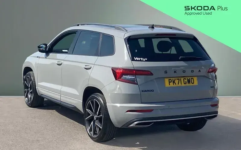 Used Skoda Karoq SportLine 190 HP (139 kW) 2021 Grey SUV