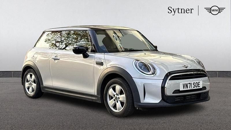 Silver Used 2022 Mini Cooper Classic Hatchback | £15,000 (Good price) - Image 1/4