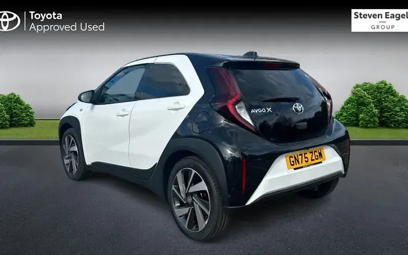Used Toyota Aygo X 72 HP (52 kW) 2025 SUV