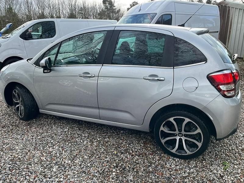 Used Citroën C3 Platinum 110 HP (80 kW) 2017 Silver Hatchback