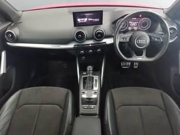 Usado Audi Q2 S-Line 150 CV (110 kW) 2019 Rojo SUV