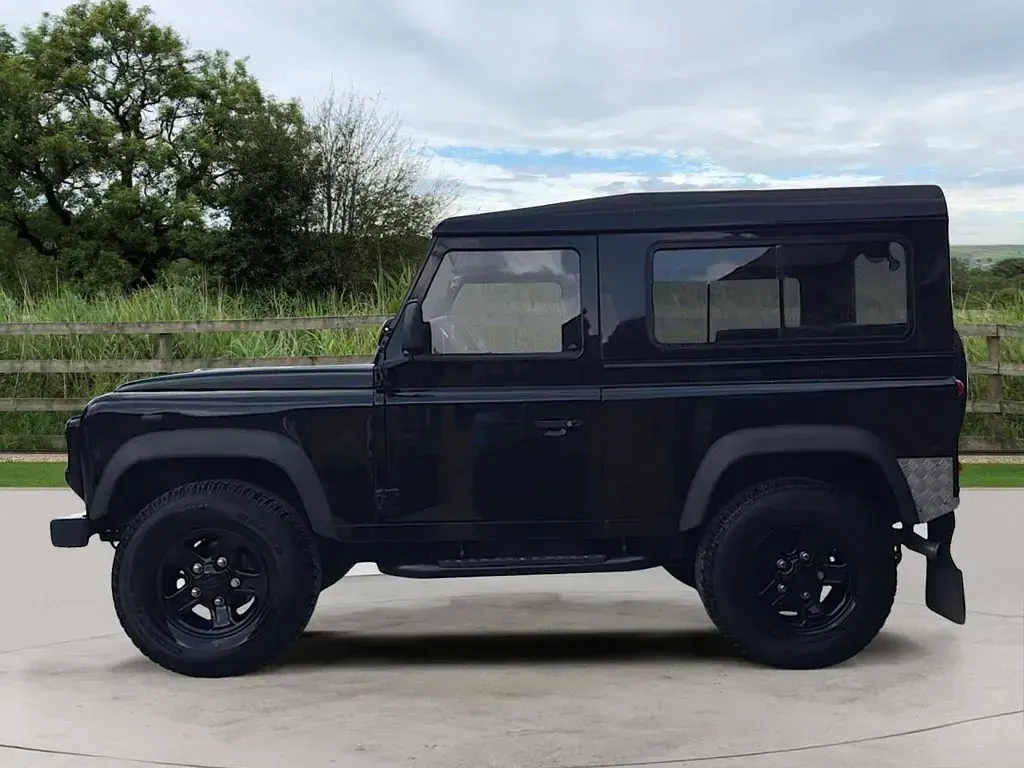 Used Land Rover Defender 2011 Black Hatchback