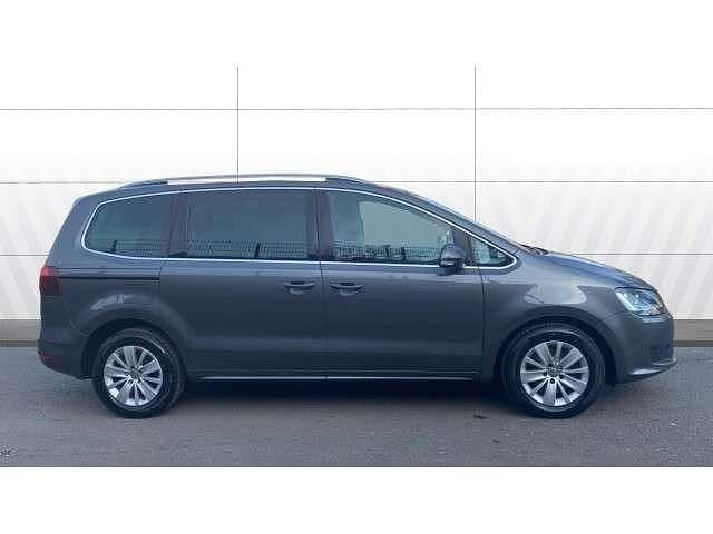 Used VW Sharan SE 150 HP (110 kW) 2019 Grey MPV