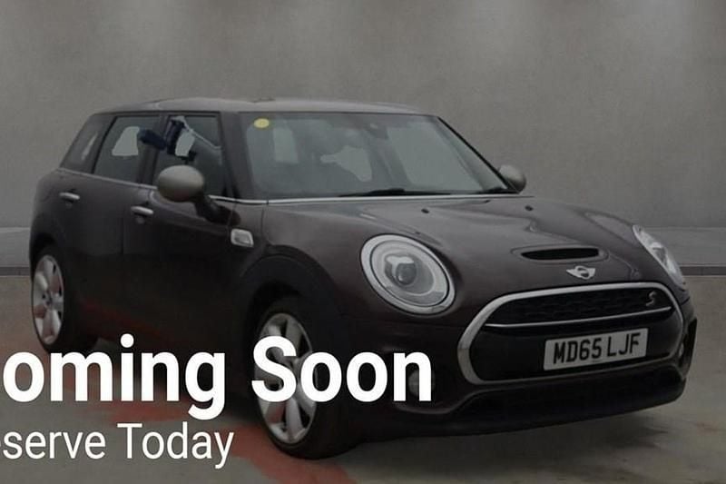 Red Used 2016 Mini Cooper Clubman Estate | £7,995 (Fair price) - Image 1/1
