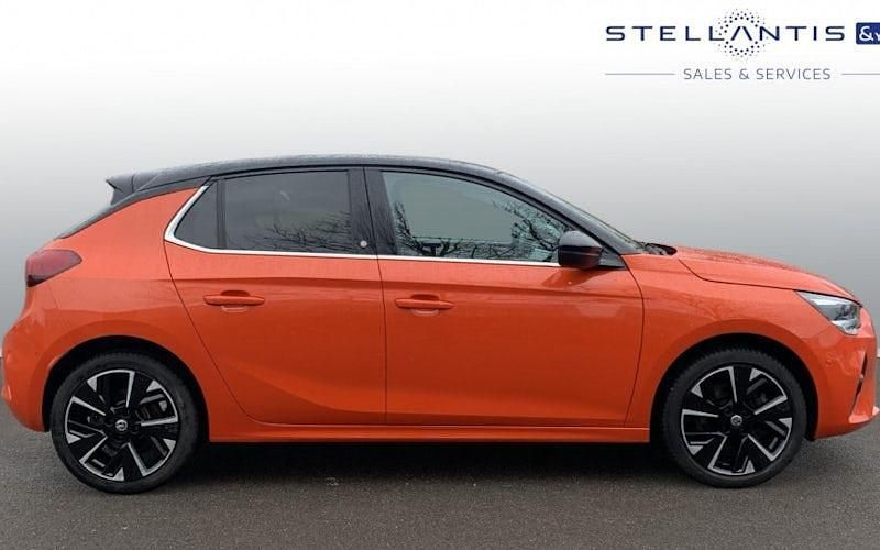 Used Vauxhall Corsa-e Elite 100 kW (136 HP) 2022 Orange Hatchback
