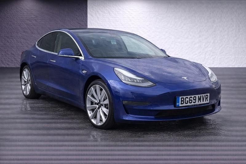 Used Tesla Model 3 Performance 330 kW (449 HP) 2019 Blue Sedan