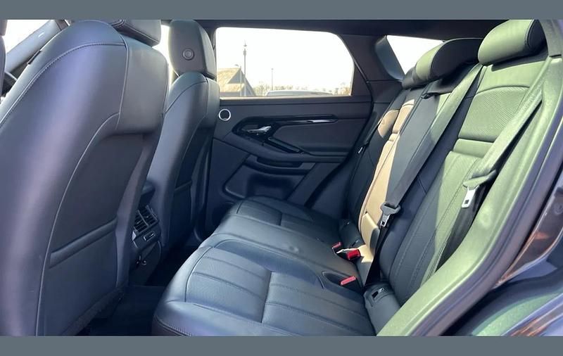 Used Land Rover Range Rover evoque HSE Dynamic 204 HP (150 kW) 2024 Premium metallic  carpathian grey SUV